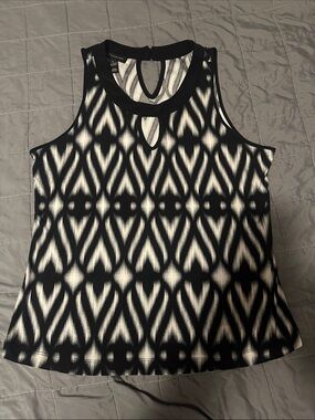 INC International Concepts Black & White Geometric Keyhole Tank size XL